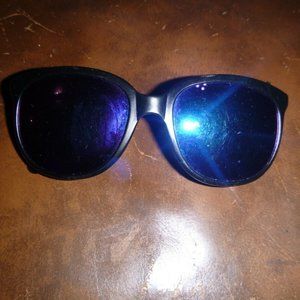 Vintage 1980's Sunspecs Unisex Sunglasses - Japan